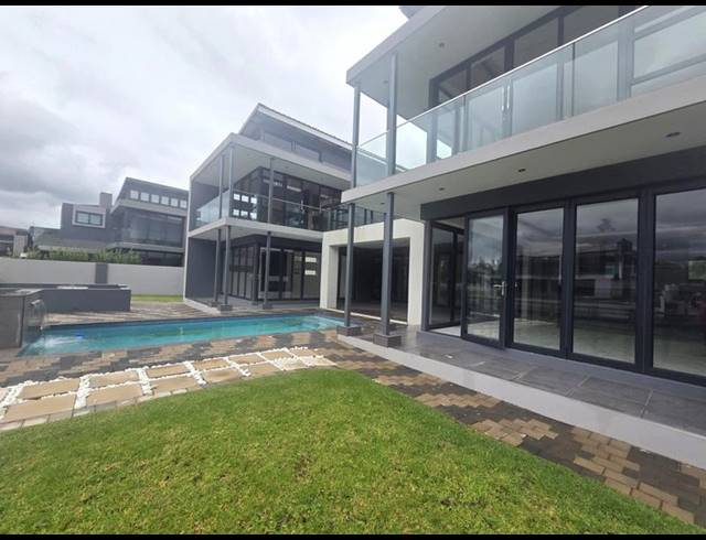 5 BEDROOM HOUSE FOR SALE IN THE ISLANDS ESTATES